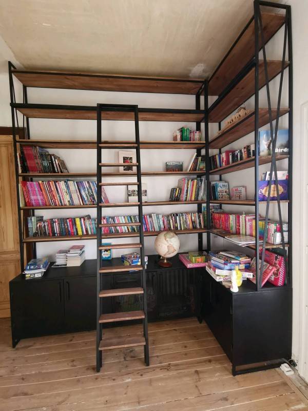 Meuble d'angle sur mesure style industriel sur Bordeaux