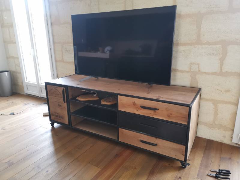 Meuble télé sur mesure Bordeaux