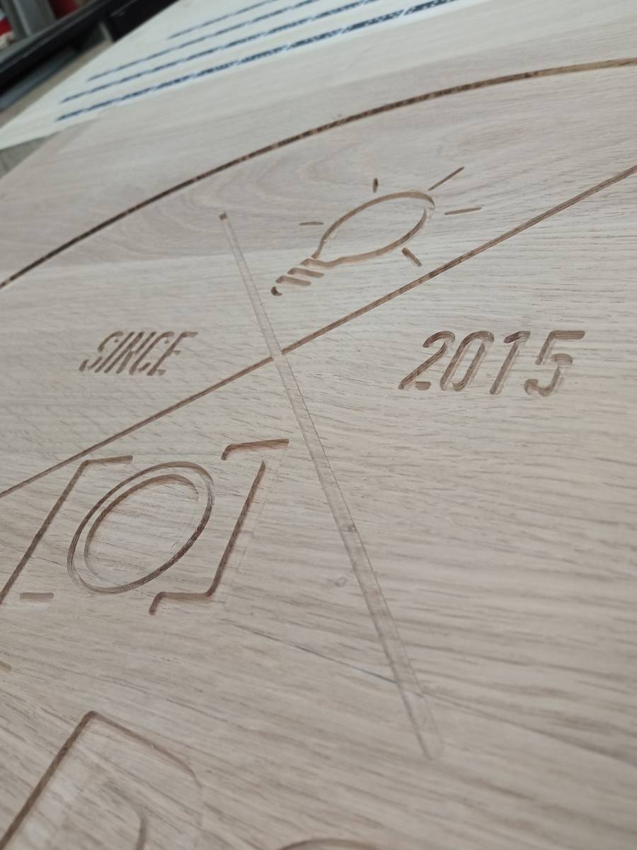 Gravure sur bois massif pour Professionnels